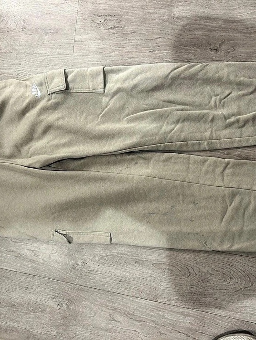 Nike Sportswear Club Fleece Cargo Pants in Tan